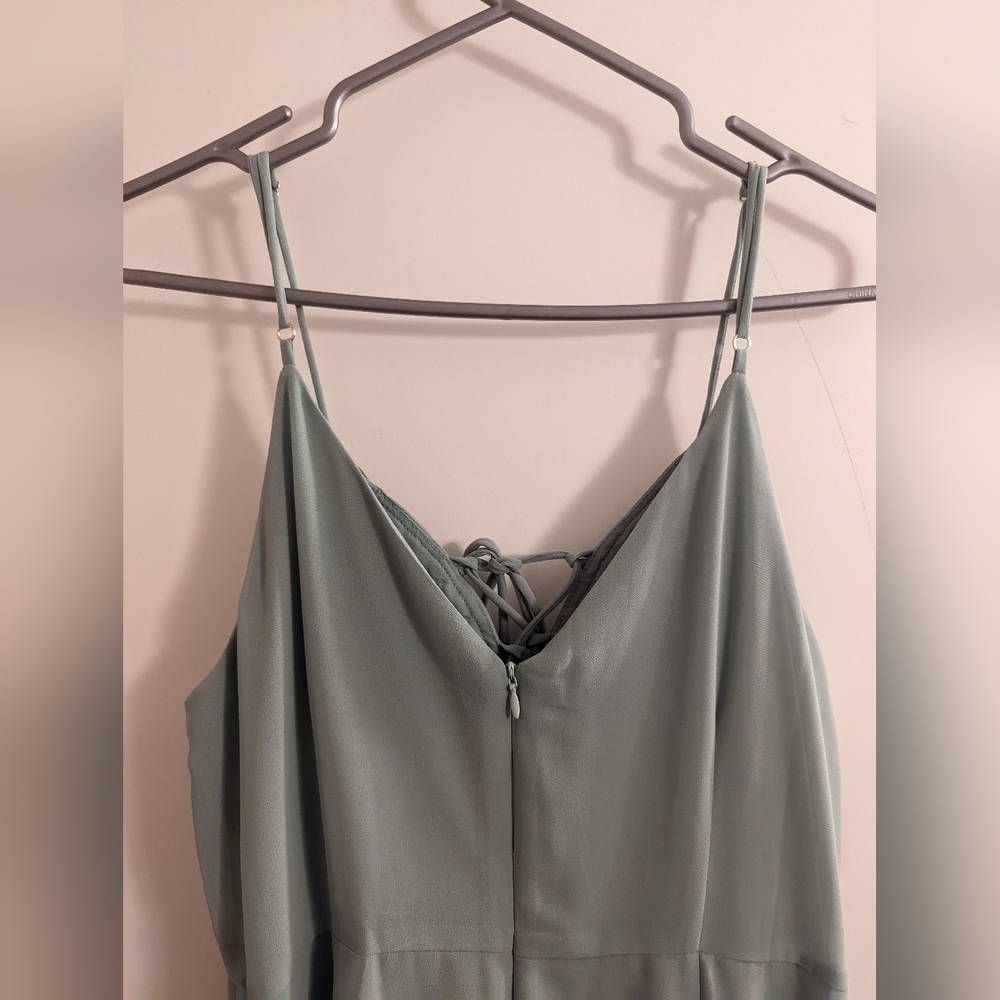 Lulu's Dress - Picture 8 of 10